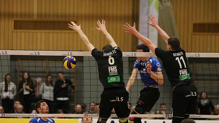 Impressionen aus der Saaletalhalle vom 3:0-Sieg der Hammelburg Volleys über Mainz.Jens Feistel