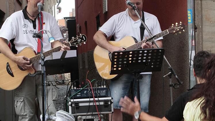 Franky and Friends eröffneten den musikalischen Reigen.