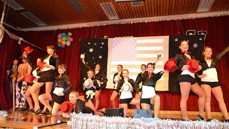 Bunter Abend in Ramsthal  Foto: Andreas Lomb