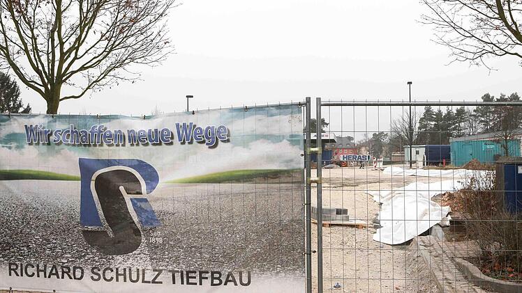 Einblicke vom Gelände der Aufnahmeeinrichtung. Foto: Harald Rieger