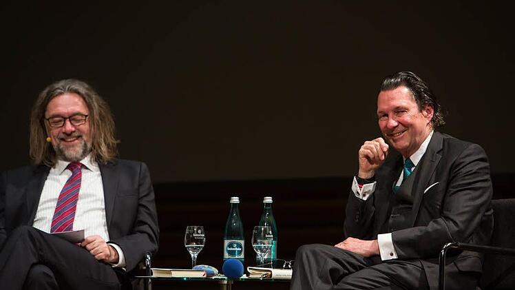 Dirk Kruse und Martin Suter (rechts) Foto: Barbara Herbst
