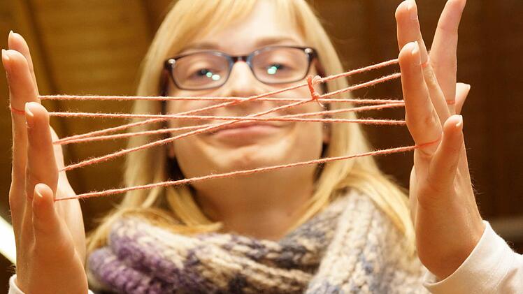 Ilona Gößmann-Schmitt soll ab jetzt in der Verwaltungsgemeinschaft Euerdorf Bürger, die an einem Ehrenamt interessiert sind, an die Vereine binden. Foto: Arkadius Guzy