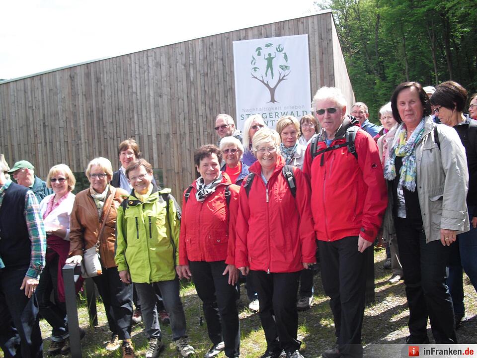 ABO Plus Bus-Wander-Tour Handthal