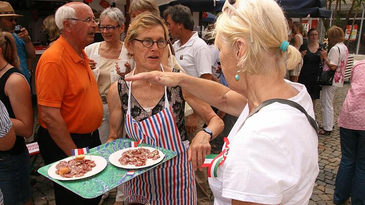 Empfang der Delegation Vernon (Frankreich) zum Rakoczy-Fest 2013. Fotos: Paul Ziegler