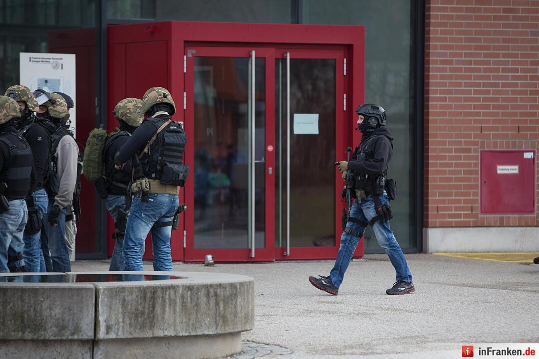 Großeinsatz an der Uni Nürnberg