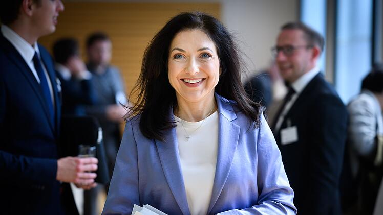 Pressekonferenz von Bundeswirtschaftsministerin Reiche