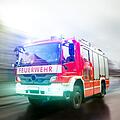Ein Mann rief ohne in Not oder in Gefahr zu sein die Feuerwehr. Jetzt droht ihm dafür ein Strafverfahren.Symbolfoto: jotily/Adobe Stock
