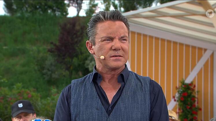 Stefan Mross wurde am Ende von "Immer wieder sonntags" pl&ouml;tzlich emotional.