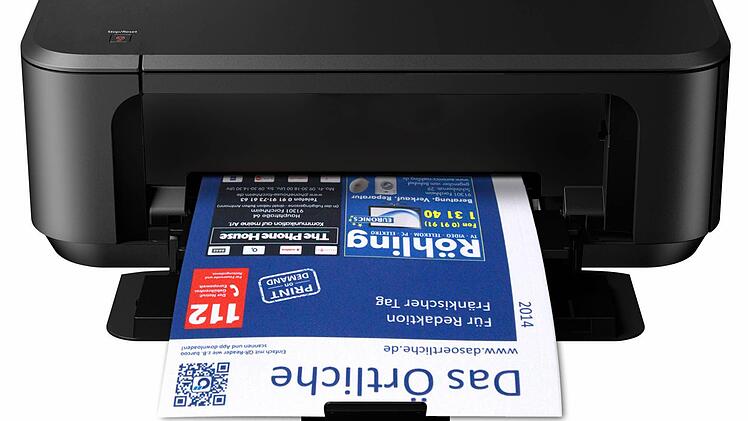 Das "Örtliche" kann sich bald jeder selbst ausdrucken. Foto: Josef Hofbauer/Illustration: Michael Beetz