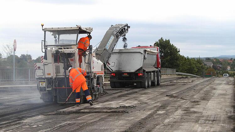 Sanierung der Brücke Theodor-Heuss-Allee/Vorwerkstraße. Foto: Jürgen Gärtner