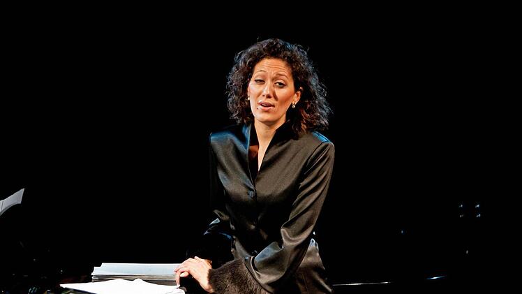 Ana Cvetkovic-Stojnic beeindruckte mit einem Liederabend in der Reithalle. Foto: Jochen Berger