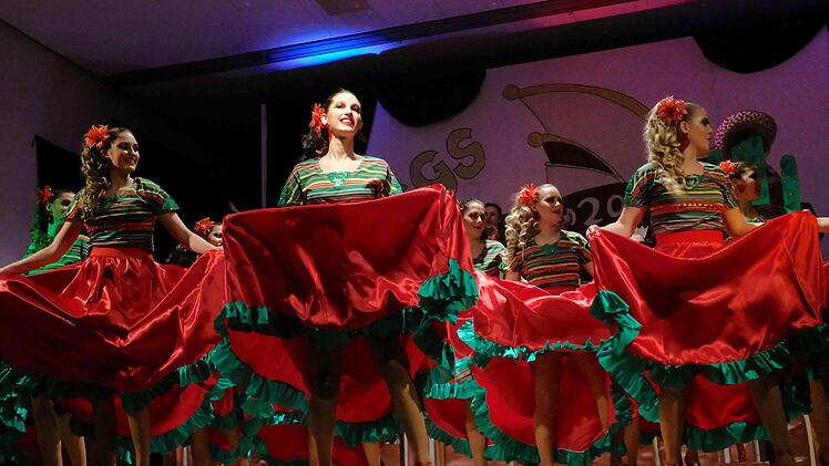 Höhepunkt auf der Tanzbühne war der Showtanz der Großen FGS-Garde "Musketiere" mit ihrem Tanz "Viva Mexico". Foto: Gerd Schaar