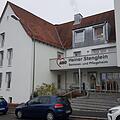 Das Corona-Virus hat das Senioren- und Pflegeheim  der Arbeiterwohlfahrt Am Rasen fest im Griff.  Foto:  Alexander Hartmann