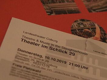 Erfolgreicher Auftakt: Ein Abend mit Texten von Horst Evers eröffnete die neue Reihe "Theater im Schlick 29" in Coburg.Foto: Jochen Berger