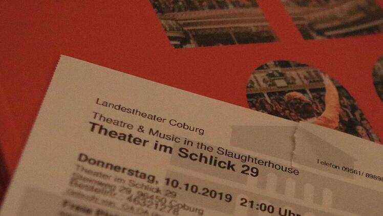 Erfolgreicher Auftakt: Ein Abend mit Texten von Horst Evers eröffnete die neue Reihe "Theater im Schlick 29" in Coburg.Foto: Jochen Berger