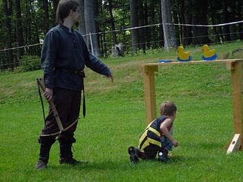 Mit Armbrust auf Entenjagd Foto: Werner Vogel