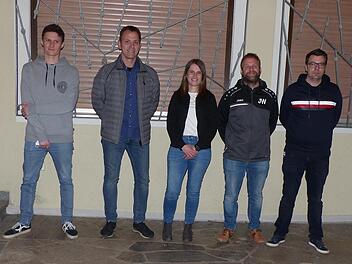 Der ausgeschiedene Vorsitzende Hergen Vollert (2. von links) und das neue Vorstandsteam mit Martin Werner, Ulrike Kiesel, Jörg Wetterich und Christian Stahl..