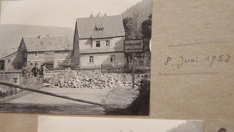Am 8. Juni 1952 wurde die Straße unpassierbar gemacht. Foto: Archiv Heinlein