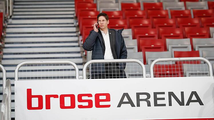 Keine Fortführung der Saison mit Geisterspielen, aber Zustimmung für ein Turnier an einem Ort. Arne Dirks, Geschäftsführer beim Bundesligisten Brose Bamberg, begründete in einem Internet-Fantalk, warum der Verein die Saison beendet und beantwortete viele Fragen zu den Finanzen, dem Farmteam aus Bamberg, der vergangenen, laufenden und kommenden Spielzeit.  Foto: Archiv/Daniel Löb