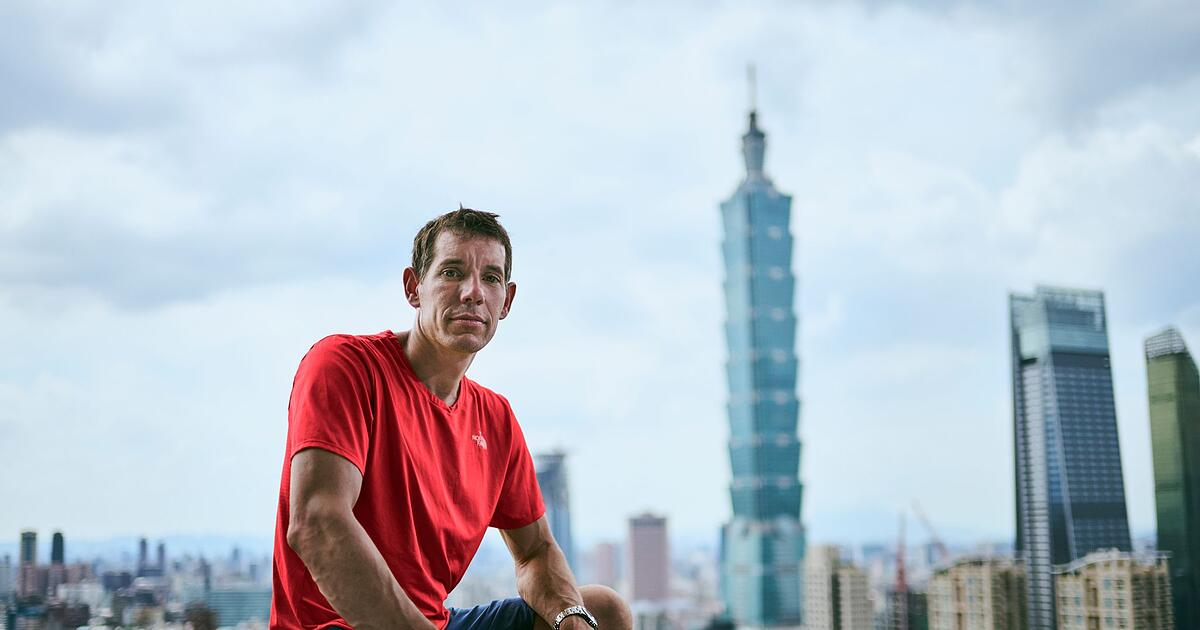 Taipeh-101-Waghalsiger-Wolkenkratzer-Aufstieg-verschoben