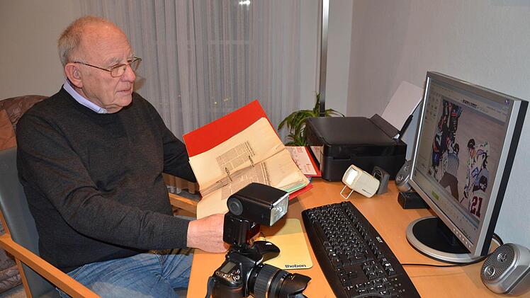 Archivar und Kamera-Mann für die Kissinger Wölfe: Robert Fischer.  Foto: Jürgen Schmitt