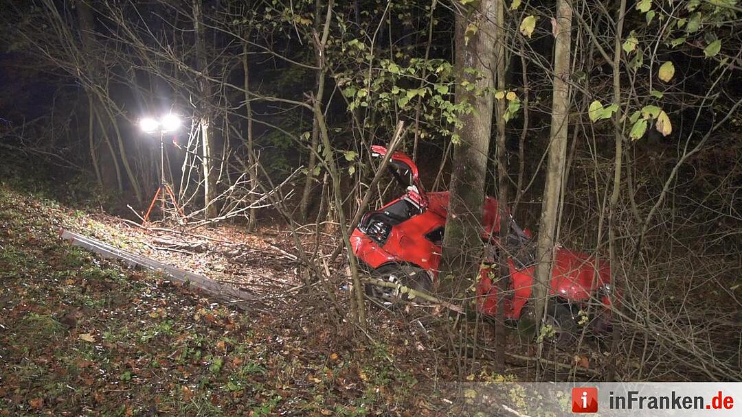 Reichenberg: 18-Jähriger stirbt bei Unfall im Kreis Würzburg