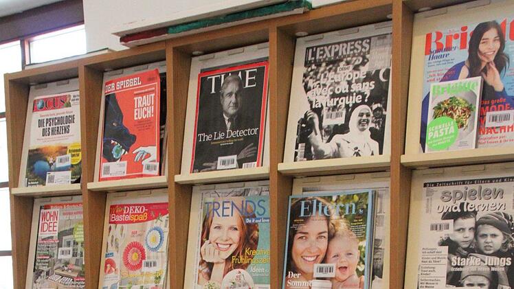 Diese Zeitschiften-Titel wird es in Zukunft nicht mehr in der Stadtbibliothek geben. Foto: Ulrike Müller