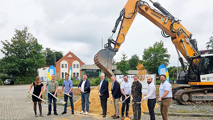 Stadtwerke Bayreuth: Bauarbeiten an neuem Schalthaus beginnen - 5 Millionen Euro Kosten