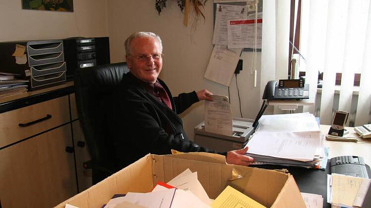 2008 räumte Dieter Oertel nach 25 Jahren als Bürgermeister seinen Schreibtisch. Foto: Archiv/Sonny Adam