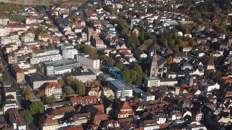 Das Landratsamt aus der Luft. Foto: Ralf Ruppert