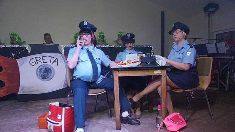 Die Modloser Polizeiinspektion ist auf zack - wenns drauf an kommt.  Foto:  Marion Eckert