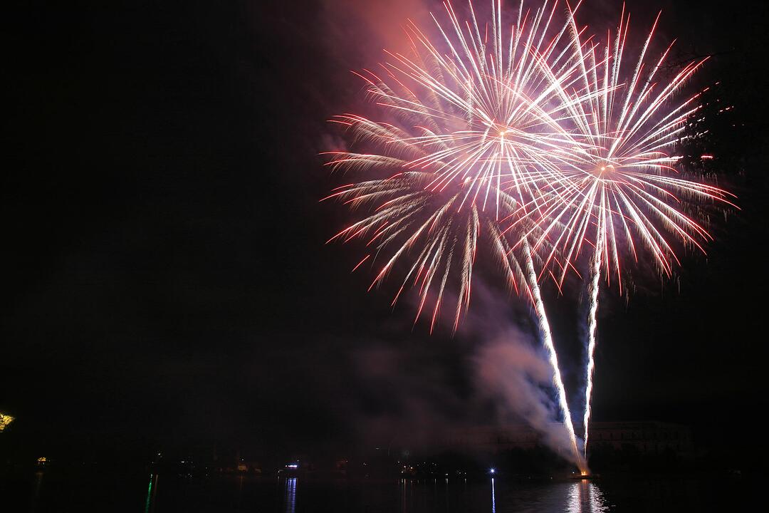 Feuerwerk Volksfest Nürnberg