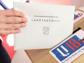 Noch nicht volljährig und doch schon Wähler: Die Jugendwahl macht's möglich, dass auch die Jüngeren ihre Meinung an der Wahlurne ausdrücken können.Marian Hamacher