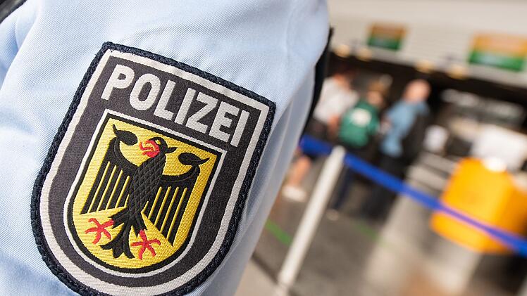 Bundespolizei am Flughafen Frankfurt