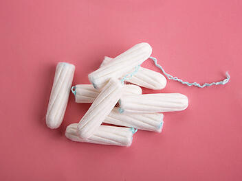 Toxische Tampons: Viele enthalten Giftstoffe