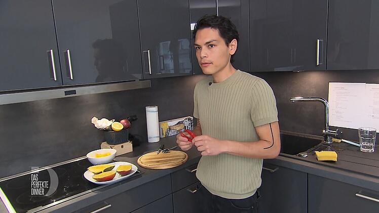 Lars kocht gerne scharf, aber mögen das auch seine Gäste?