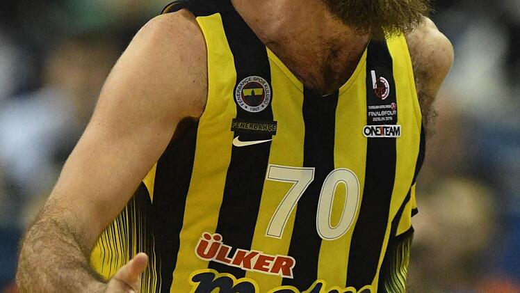 Luigi Datome setzte wichtige Akzente. Der NBA-erfahrene Italiener kam am Ende auf 15 Punkte und sieben Rebounds. Foto: dpa