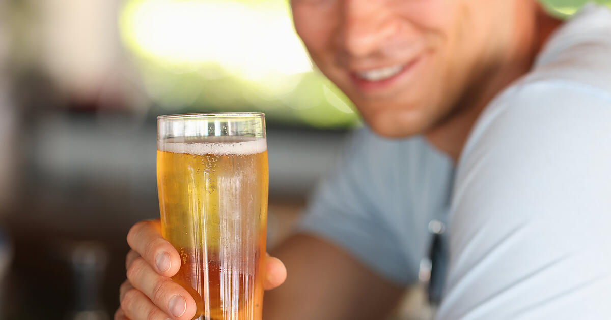 Weniger trinken: Wie kleinere Gläser deinen Alkoholkonsum reduzieren