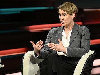 Politikwissenschaftlerin Jana Puglierin forderte bei "Markus Lanz", dass Europa sich Gedanken machen m&uuml;sse, wie man sich ohne die USA verteidigt.