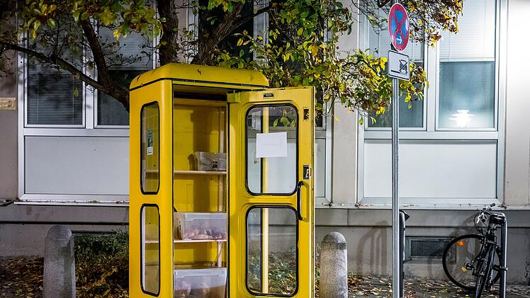 Foodsharing in Telefonzelle