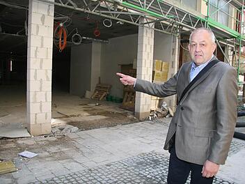 Das frühere KDM bietet beste Innenstadtlage, ist der zuständige Projektleiter Friedrich Much von dem Großprojekt überzeugt. Fotos: Sonja Adam