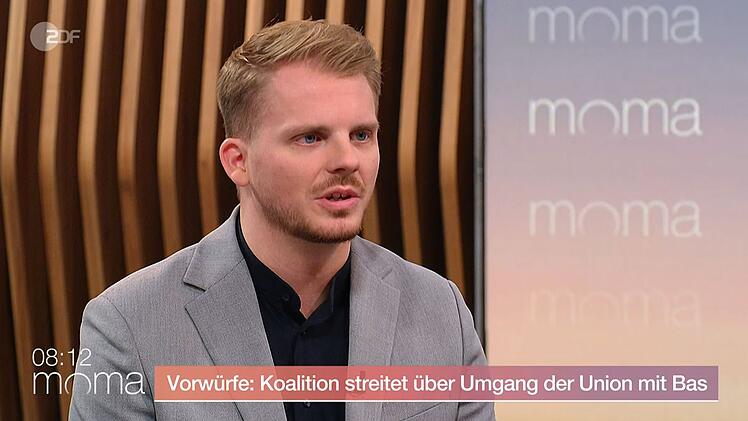 SPD-Generalsekret&auml;r Tim Kl&uuml;ssendorf hat sich im ZDF-Moma zum R&uuml;cktritt von B&auml;rbel Bas ge&auml;u&szlig;ert.