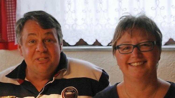 Peter Metz aus Oberthulba wollte schon lange mal eine Brauerei von innen besichtigen. Seine Frau Marianne hatte für ihn eine Karte gesichert. Foto: Stephanie Elm