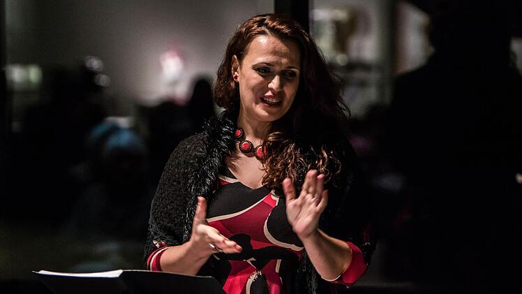 Gayané Sureni und Hadi Alizadeh gastierten im Glasmuseum Rosenau. Foto: Jochen Berger