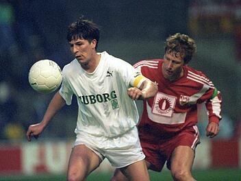 Der Ex-FCN-Profi Hans-J&ouml;rg Criens ist &uuml;berraschend im Alter von 59 Jahren verstorben. Am zweiten Weihnachtsfeiertag erlag er einem Herzinfarkt, wie die "Bild" berichtet. Foto: Peter Brenneken/dpa