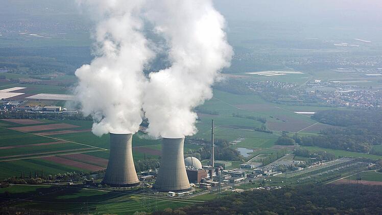 Das Atomkraftwerk Grafenrheinfeld wurde im Juni 2015 nach 33 Dienstjahren abgeschaltet, es war Deutschlands ältester aktiverMeiler und der ehemals leistungsstärkste Druckwasserreaktor derWelt. Foto: Rene Ruprecht/dpa