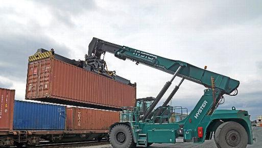 Erfreulich waren die Zuwachse beim Container-Umschlag.
