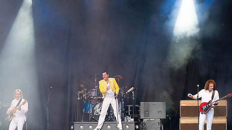 Queen Revival Show zum Auftakt des ""Tambacher Sommers".Foto: Albert Höchstädter