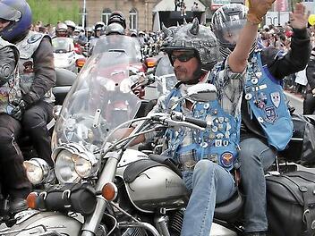 Kulmbach: Motorradsternfahrt sorgt für "umfangreiche Absperrungen" - diese Orte sind betroffen Kulmbach: Motorradsternfahrt sorgt für "umfangreiche Absperrungen" - diese Orte sind betroffen