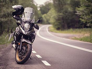41-Jähriger verletzt bei Sturz mit Motorrad